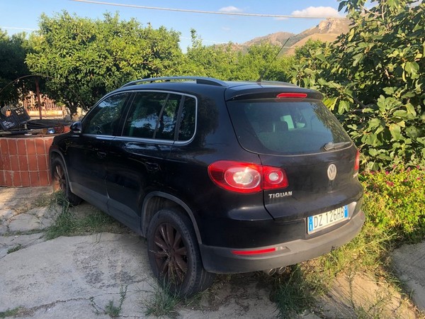 1#4702 Autovettura Volkswagen Tiguan in vendita - foto 2