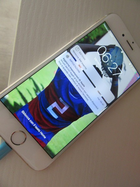 2#4703 MacBook Air 1 e Iphone 6 in vendita - foto 2