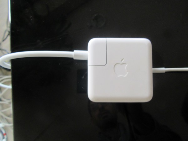 2#4703 MacBook Air 1 e Iphone 6 in vendita - foto 4