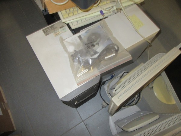 8#4708 Arredo ed attrezzatura elettronica ufficio in vendita - foto 25