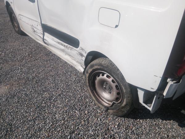2#4715 Citroen Berlingo 1.6 Bluehdi in vendita - foto 10