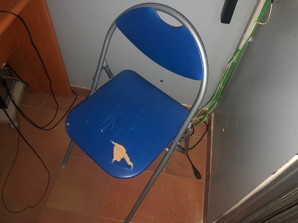 1#4719 Arredi ufficio e materiale di magazzino in vendita - foto 11