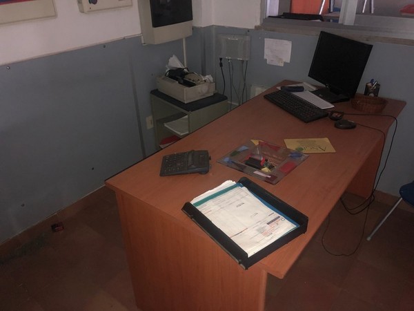 1#4719 Arredi ufficio e materiale di magazzino in vendita - foto 21