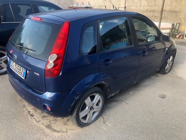 5#4719 Autovettura Ford Fiesta in vendita - foto 13