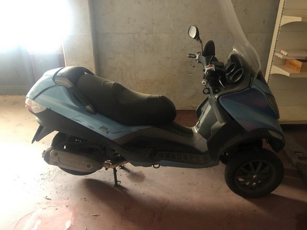 6#4719 Vespa Piaggio MP3 in vendita - foto 1