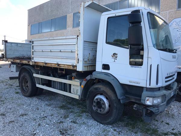 1#4720 Autocarro Iveco in vendita - foto 1