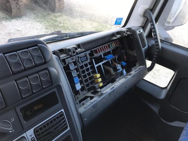 1#4720 Autocarro Iveco in vendita - foto 5