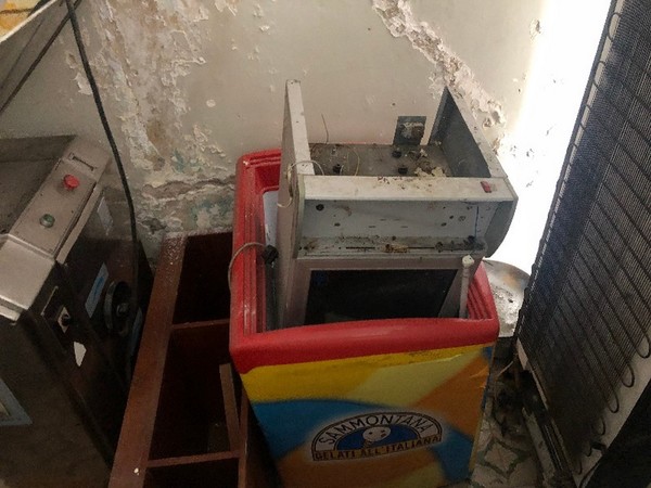 1#4729 Arredi e attrezzature per panificio in vendita - foto 16
