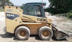Gehl 6640 skid steer loader - Lot 1 (Auction 4733)