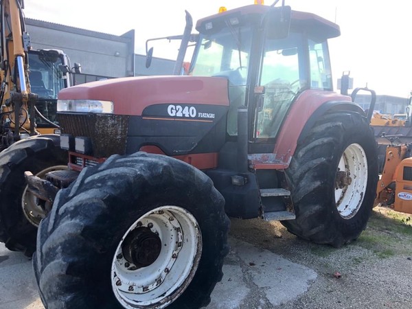 13#4733 Trattore agricolo New Holland G 240 in vendita - foto 1