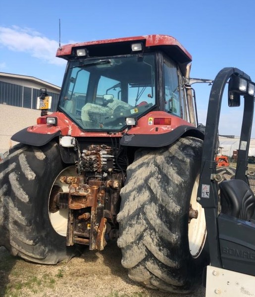13#4733 Trattore agricolo New Holland G 240 in vendita - foto 3