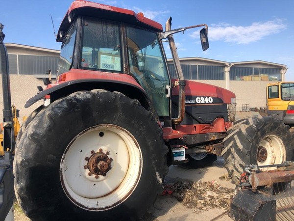 13#4733 Trattore agricolo New Holland G 240 in vendita - foto 5