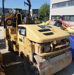Rullo tandem Caterpillar CB 34 - Lotto 9 (Asta 4733)