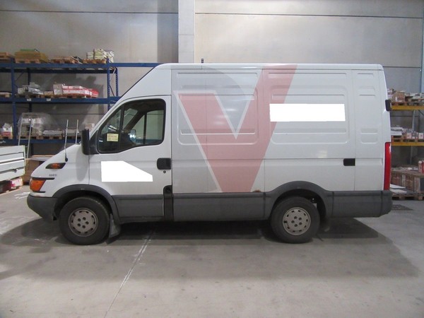 10#4752 Autocarro Iveco in vendita - foto 2
