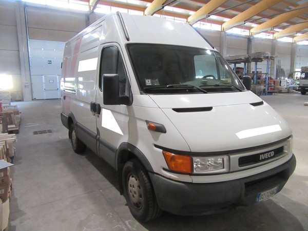 10#4752 Autocarro Iveco in vendita - foto 6