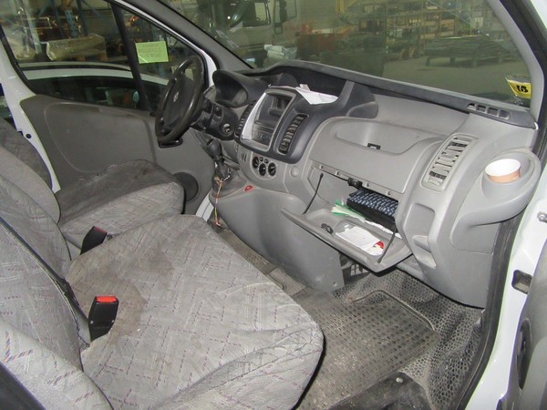 12#4752 Autocarro Opel Vivaro in vendita - foto 18