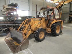 Case 580 G backhoe loader - Lot 15 (Auction 4752)
