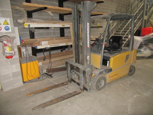 18#4752 Carrello elevatore Jungheinrich in vendita - foto 2