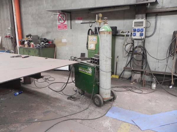 Macchine per saldare in vendita