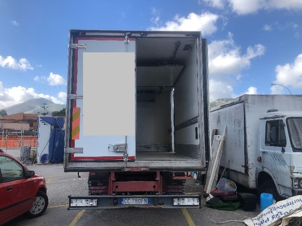 4#4762 Furgone isotermico Iveco in vendita - foto 19