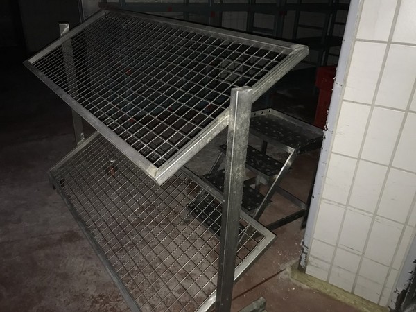 5#4765 Scaffalature e carrellini in vendita - foto 3