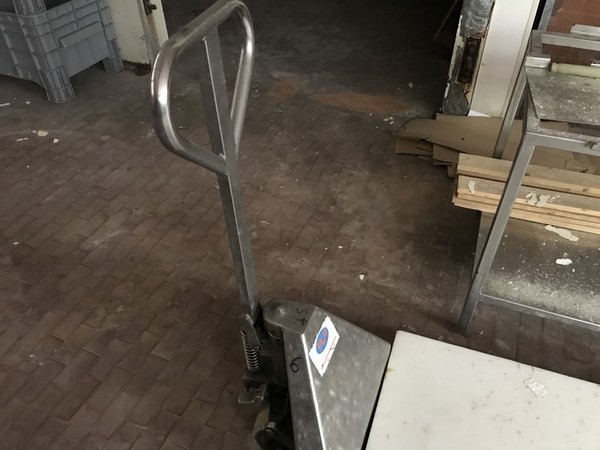 6#4765 Transpallet elettrico e scala a pioli in vendita - foto 17