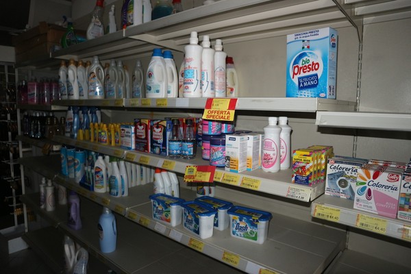 1#4766 Articoli per la casa e prodotti per la cura della persona in vendita - foto 56