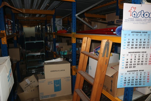 1#4766 Articoli per la casa e prodotti per la cura della persona in vendita - foto 67