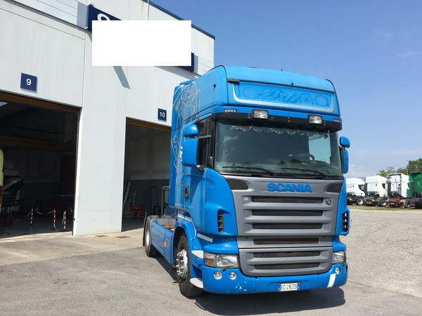 Autocarri in vendita