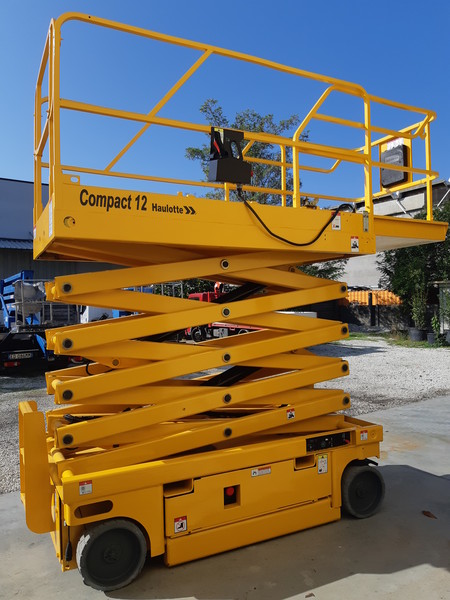 1#4778 Piattaforma verticale a pantografo Haulotte Compact 12 in vendita - foto 6