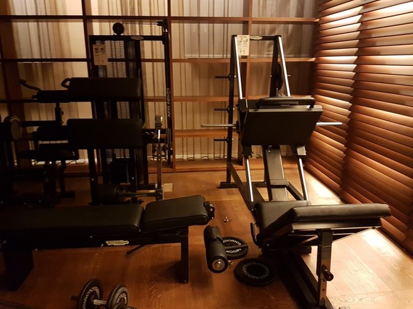 1#4789 Palestra Technogym e box doccia in vendita - foto 3