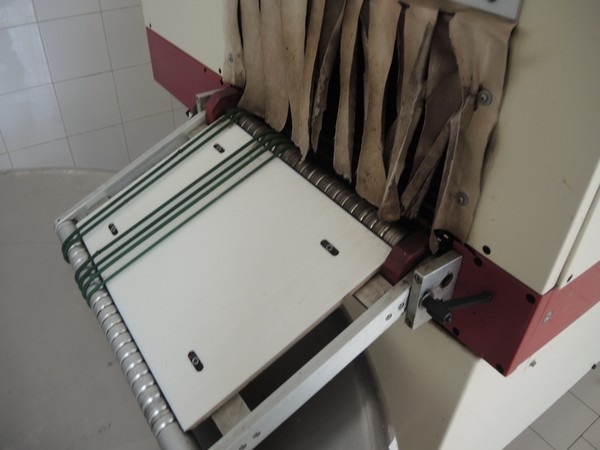 19#4790 Confezionatrice Retraibile Comipack  Compatta 5600 in vendita - foto 15