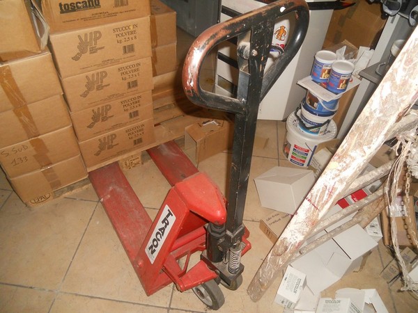 3#4793 Scaffalatura e arredi ufficio in vendita - foto 4