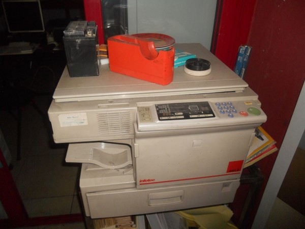 3#4793 Scaffalatura e arredi ufficio in vendita - foto 48
