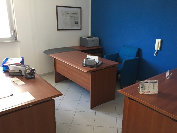 1#4794 Arredi e attrezzature da ufficio in vendita - foto 12