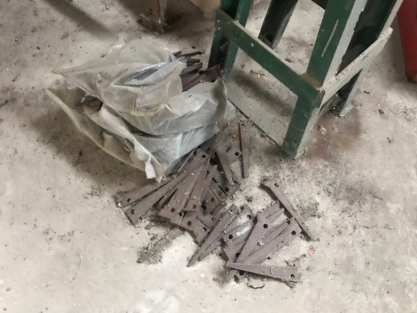 11#4795 Materiale per edilizia e idraulica in vendita - foto 92