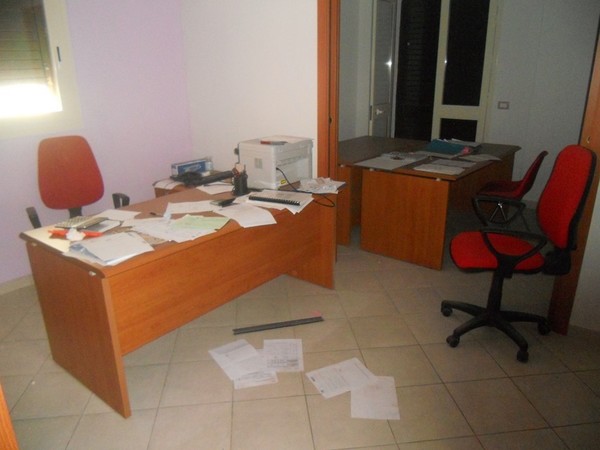 14#4795 Arredi e attrezzature da ufficio in vendita - foto 61