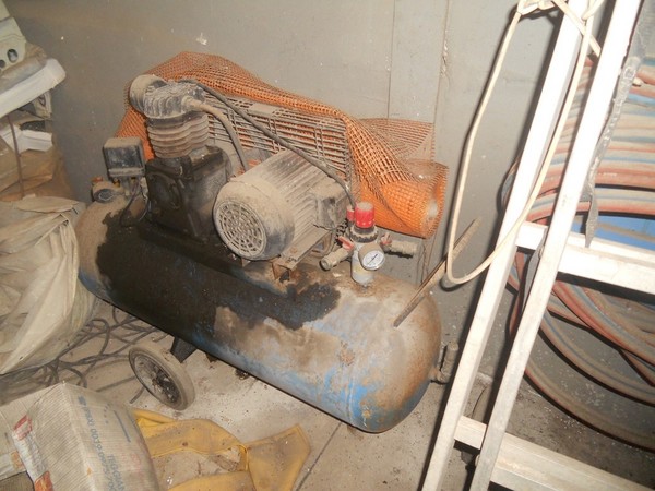 3#4795 Sega a nastro Macc e attrezzatura per officina in vendita - foto 11