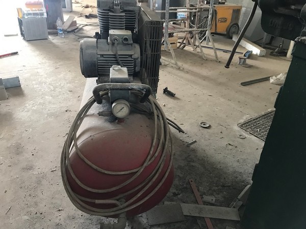 3#4795 Sega a nastro Macc e attrezzatura per officina in vendita - foto 82
