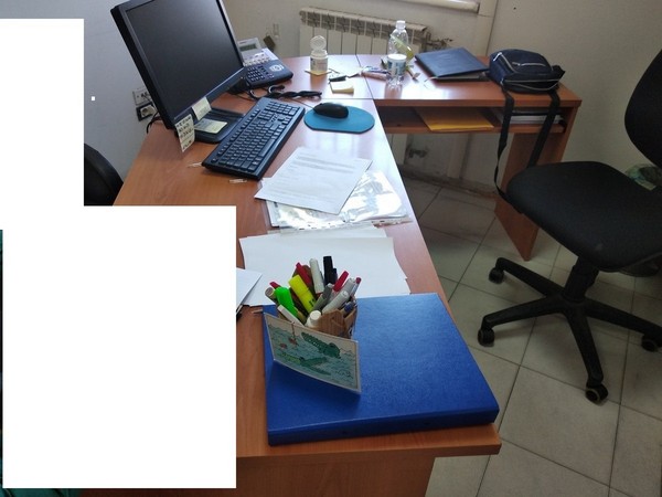 1#4797 Arredo da ufficio e periferiche in vendita - foto 4
