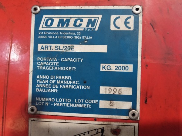 12#4797 Carrello con ganci e ruote da autofficina Omcn in vendita - foto 2