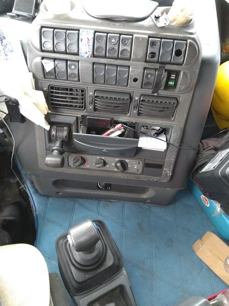 1#4804 Trattore stradale Iveco Stralis 480 con semirimorchio e licenza conto terzi in vendita - foto 20