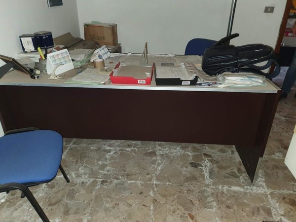 2#4809 Arredo ufficio in vendita - foto 19