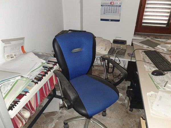 2#4809 Arredo ufficio in vendita - foto 22