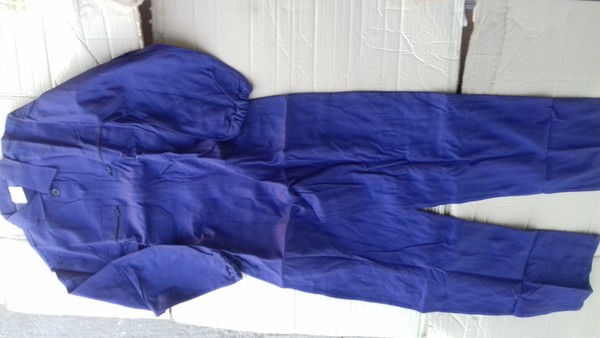 3#4812 Abbigliamento da lavoro in vendita - foto 1