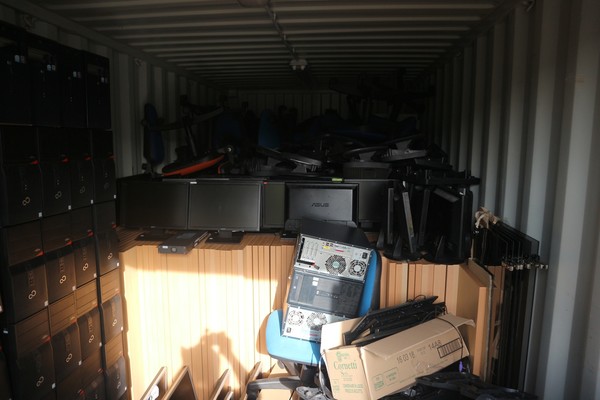 1#4813 Pc e arredi ufficio in vendita - foto 4