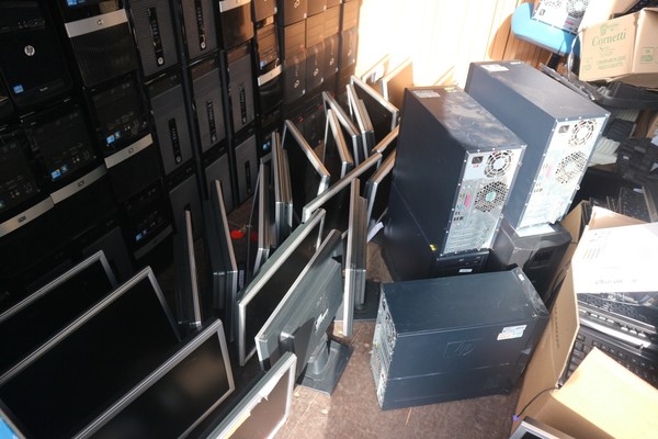 1#4813 Pc e arredi ufficio in vendita - foto 7
