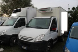 Furgoni isotermici Iveco e attrezzature per ufficio - Subasta 4816 Furgoni isotermici Iveco e attrezzature per ufficio - Subasta 4816