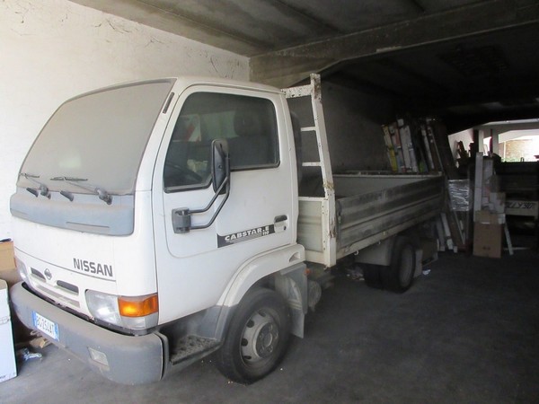 2#4820 Autocarro Nissan in vendita - foto 1