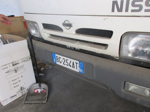 2#4820 Autocarro Nissan in vendita - foto 5